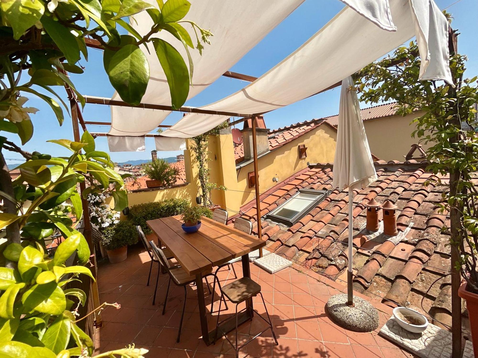 La Terrazza Di Sofia Διαμέρισμα Λούκα Εξωτερικό φωτογραφία